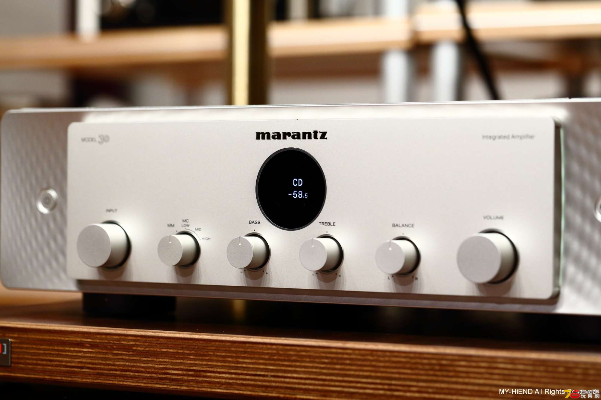 Marantz30n094.jpg