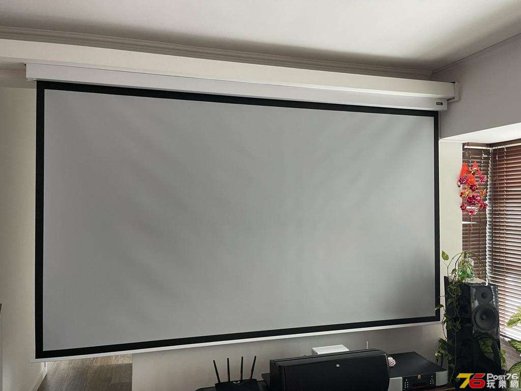 screen (2).jpg