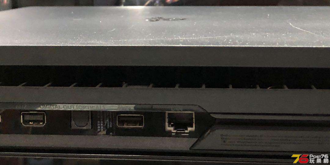 sony_ps4_pro_1tb_1627724462_9a9267cb_progressive.jpg