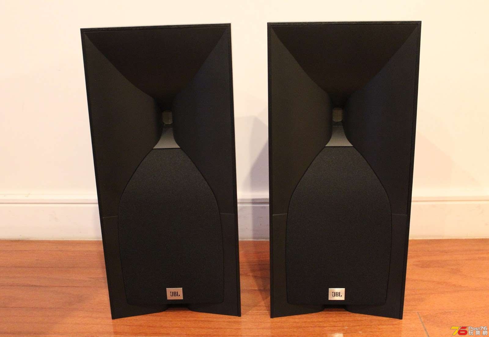 JBL Studio 530 8.JPG