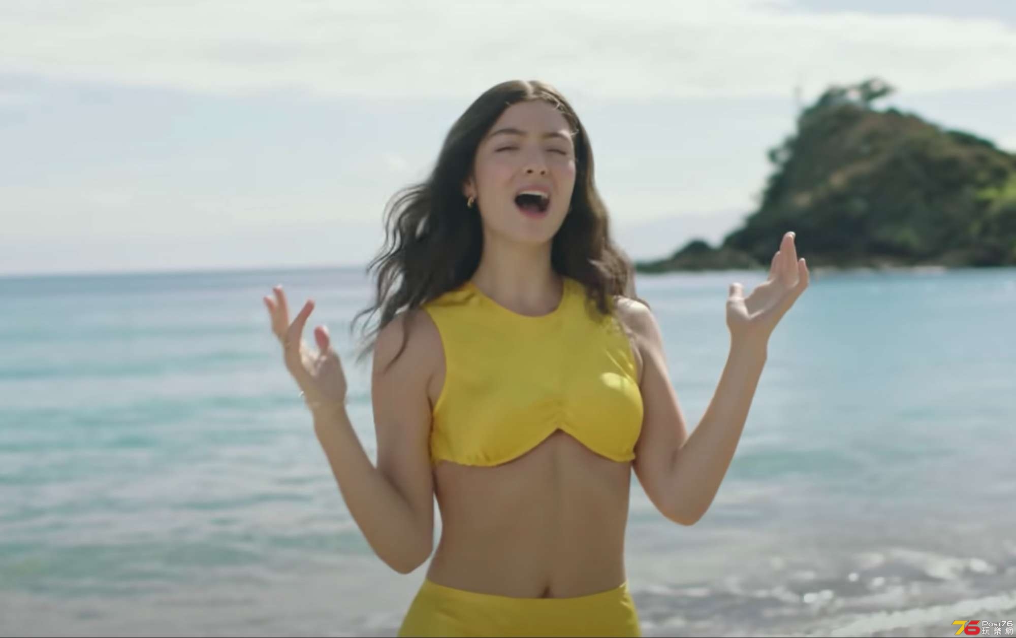 lorde-solar-power.jpg