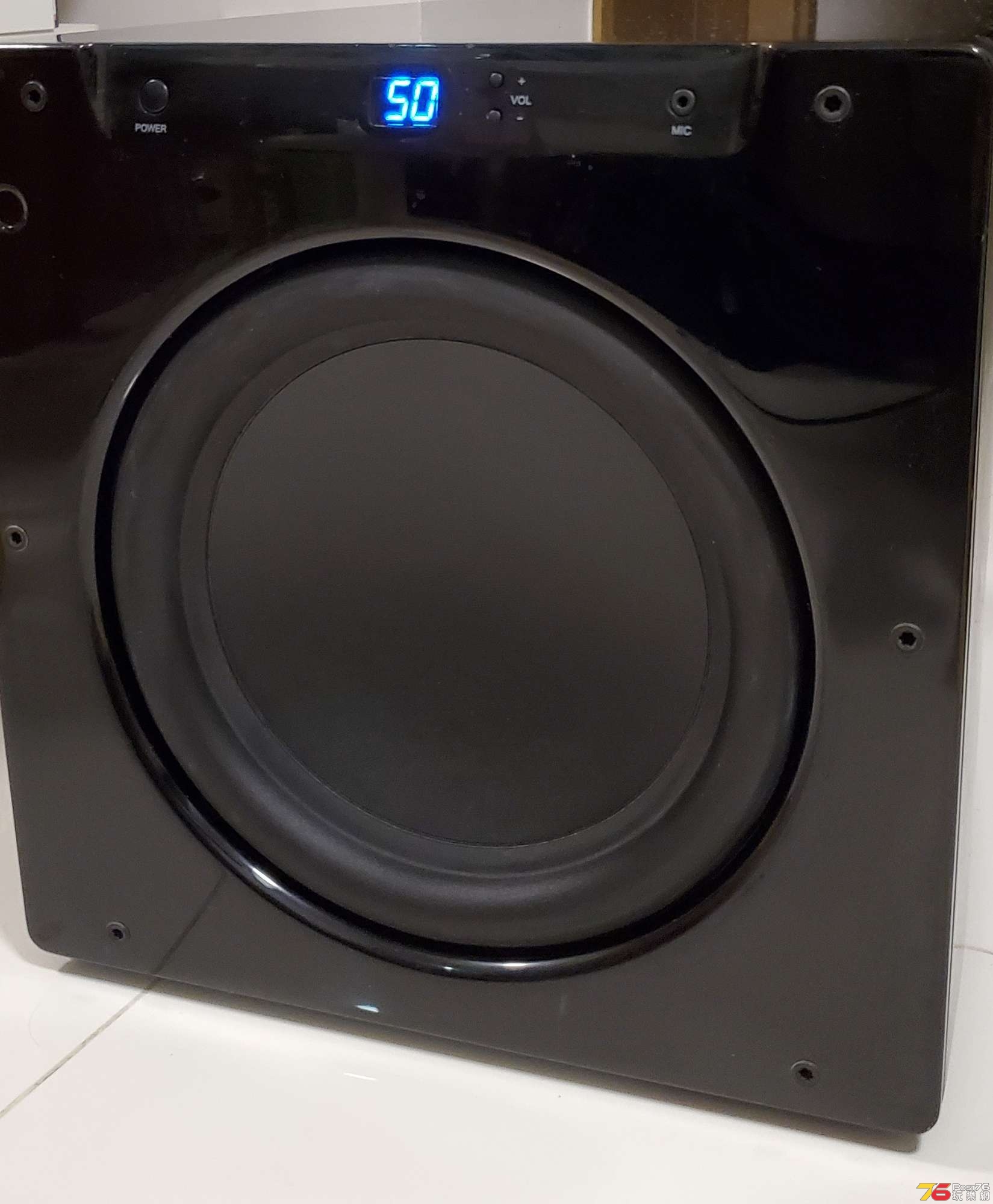 subwoofer_front.jpg