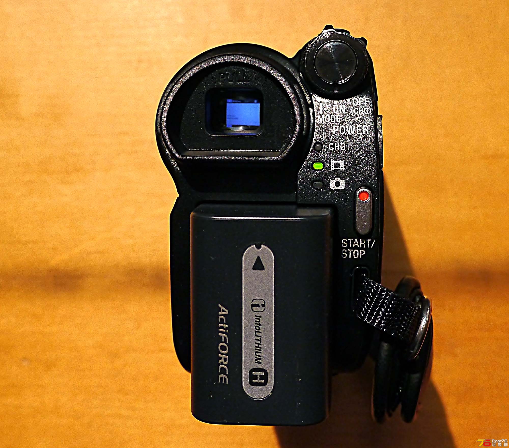 SONY DCR-DVD650-4.jpg