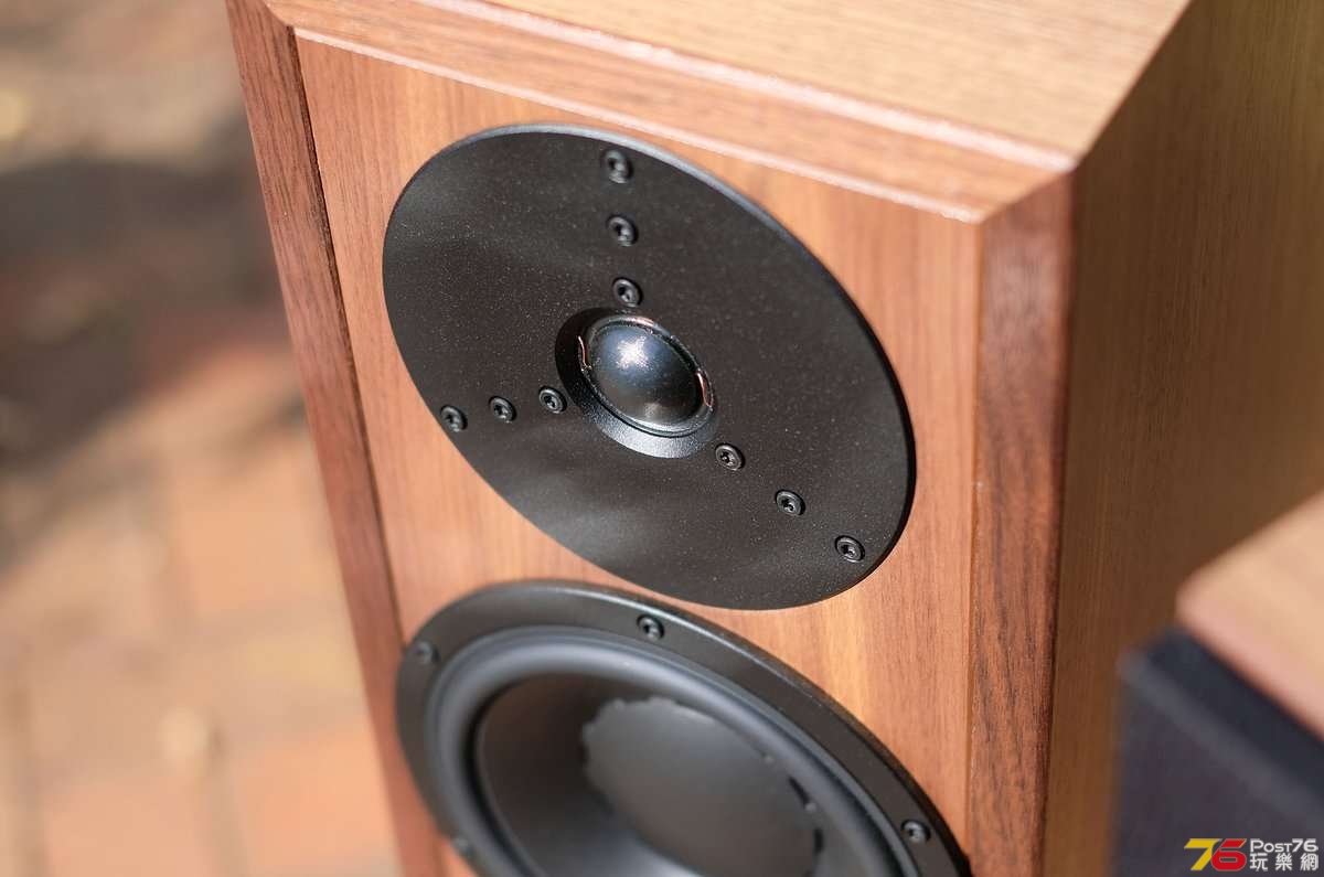 Dynaudio_Heritage_Special_1_1200x.jpg