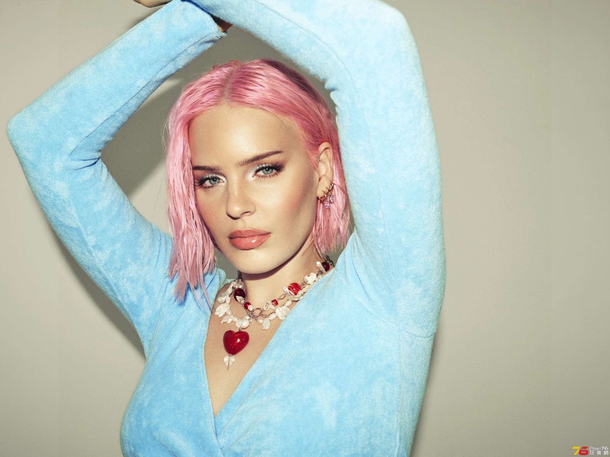 anne-marie-announces-full-tracklist-for-her-new-album-therapy-01-scaled.jpg