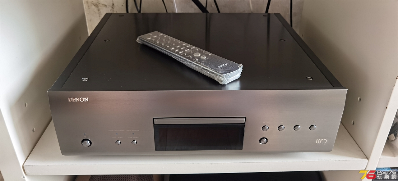 Deneon DCD A110 Front &amp; Remote.jpg