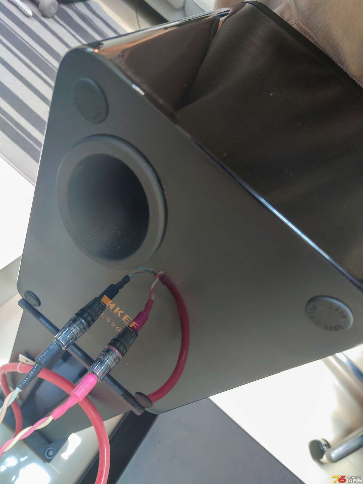 KEF LS50