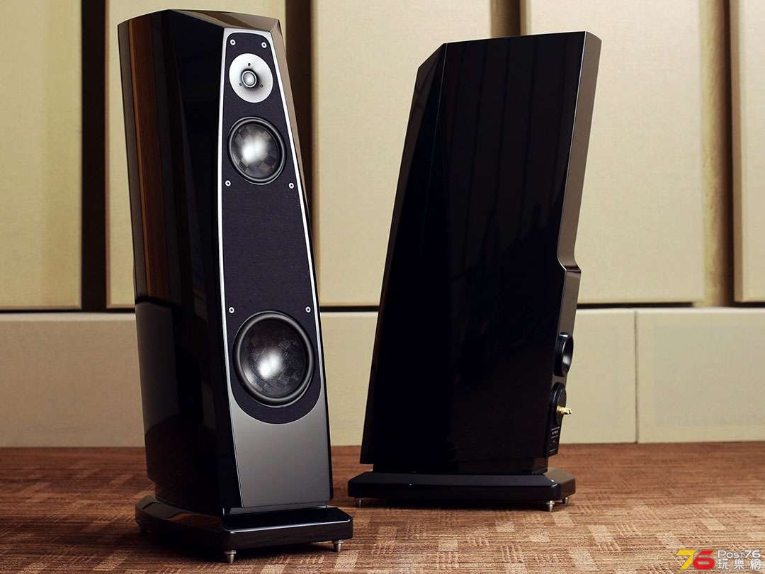 rockport-loudspeakers-atria-ii-04.jpg