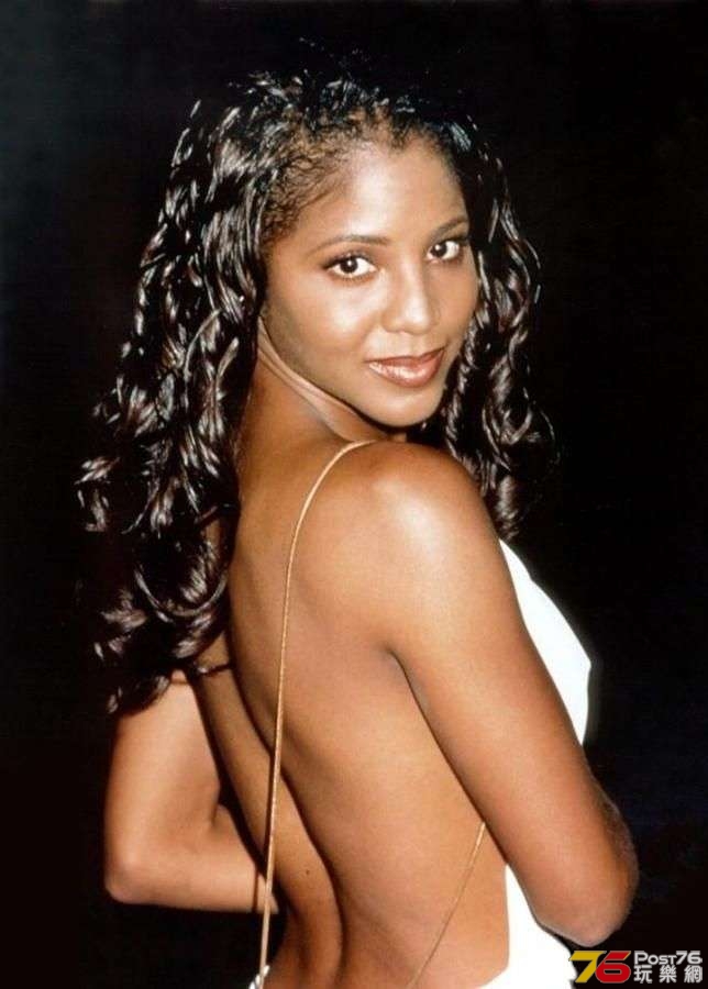 4b48970deb5bb34525eb25ee073ca1b3--toni-braxton-celebrity-women.jpg