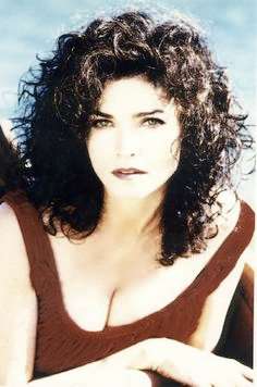 11d9b743289290abbe00ef632f5dc619--alannah-myles-rock-chic.jpg