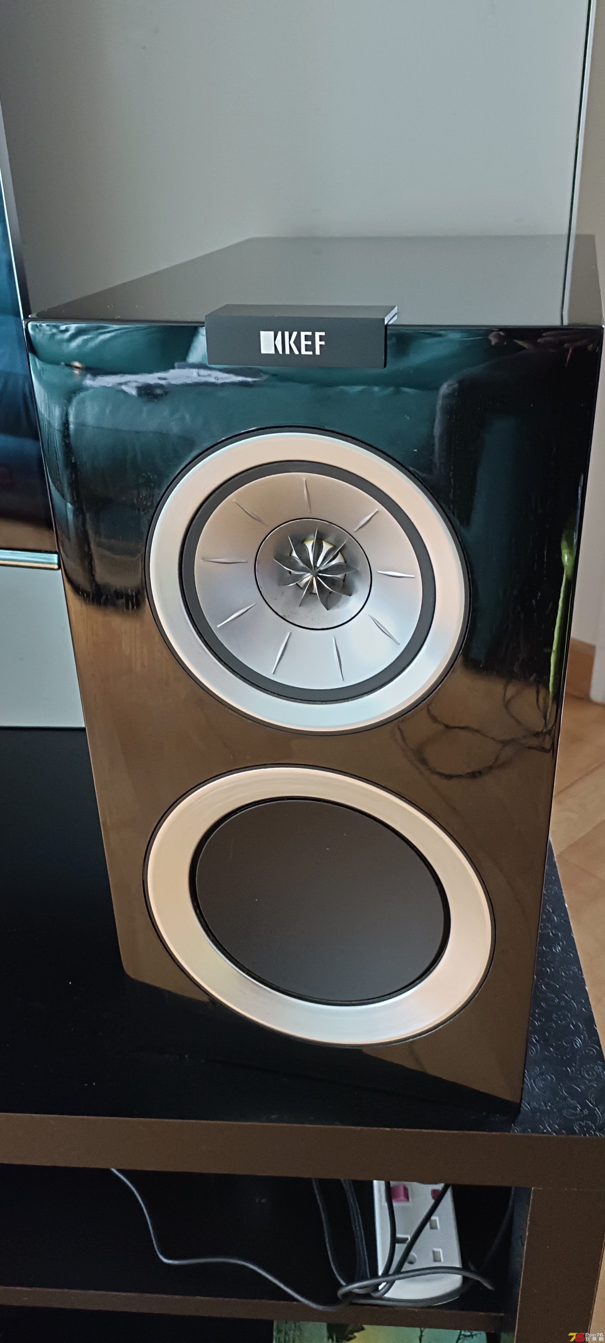 KEF R300 R a.jpg