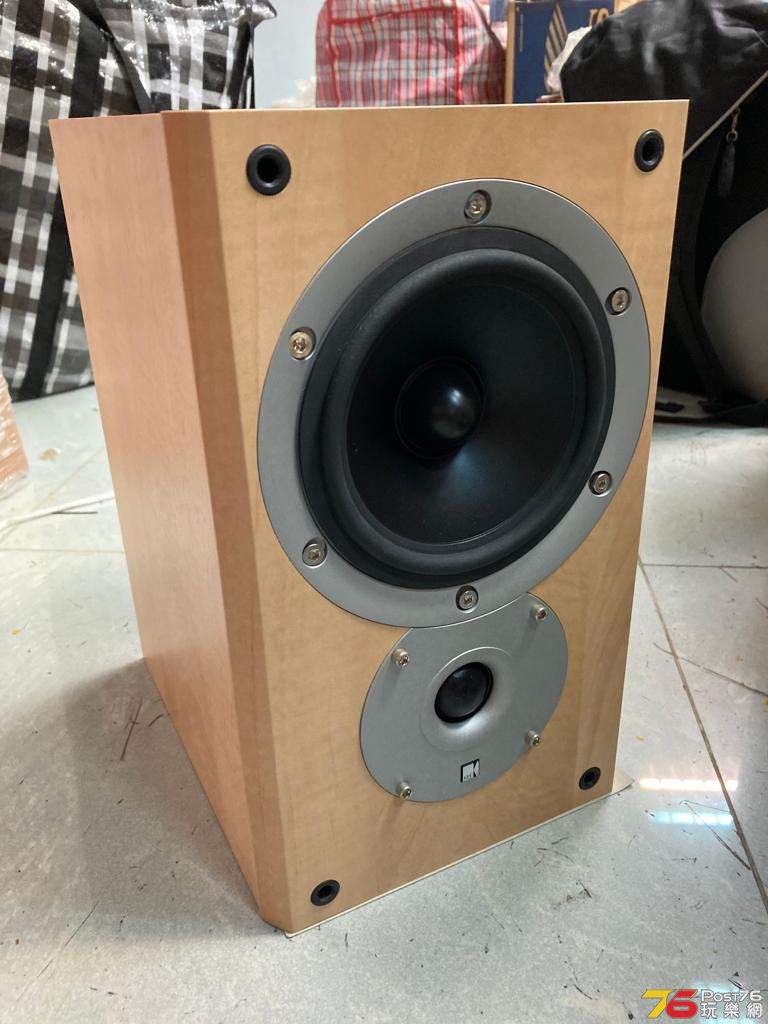 KEF Cresta10-01.jpeg