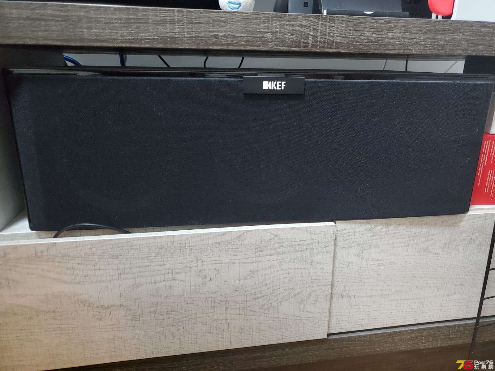 KEF 中置R200C