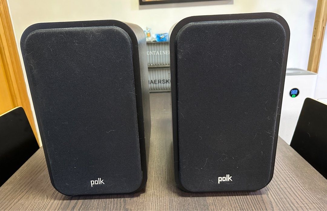 polk_audio_signature_s20_books_1681958561_421d861b_progressive.jpg