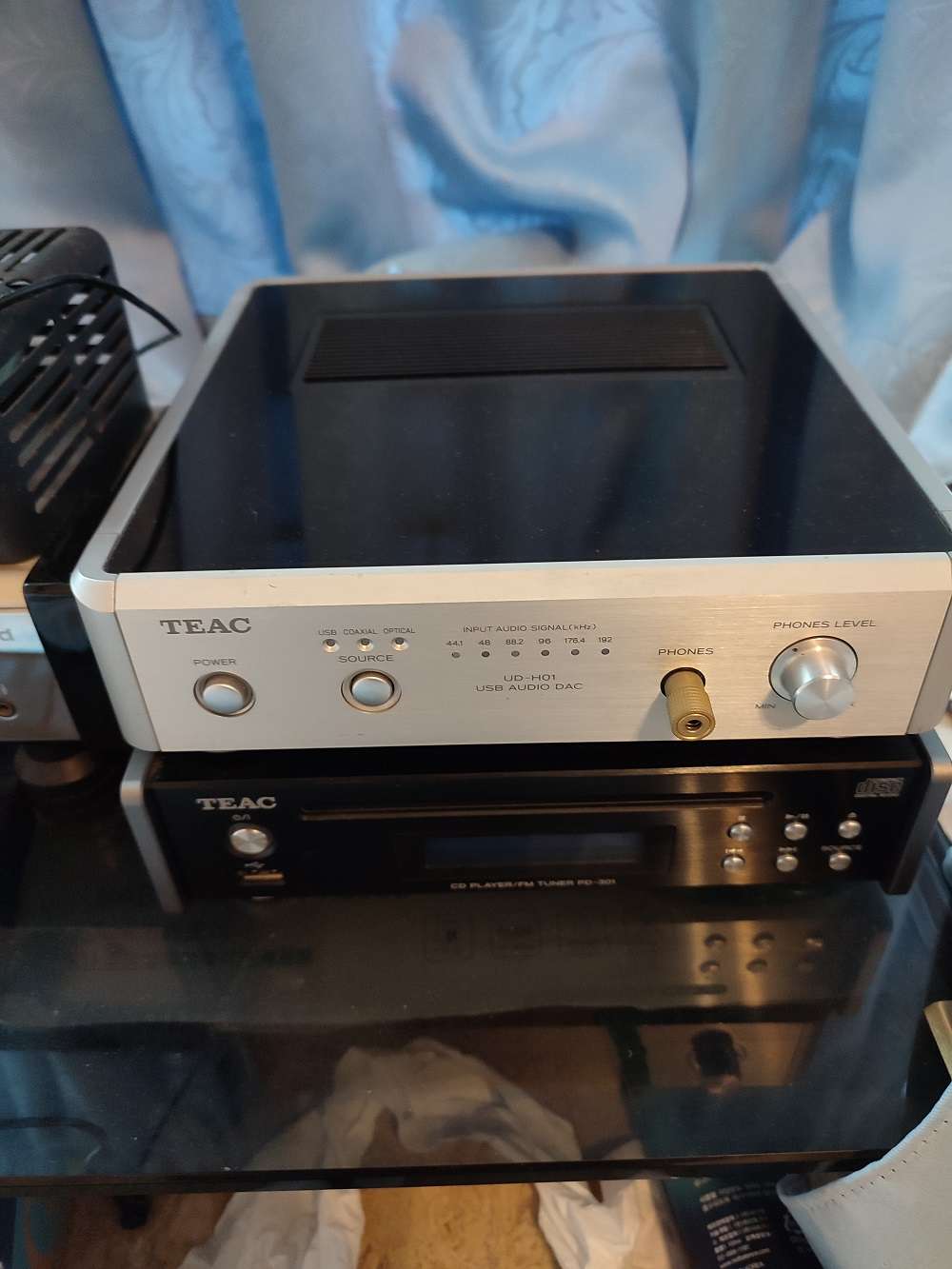 ud Ho01