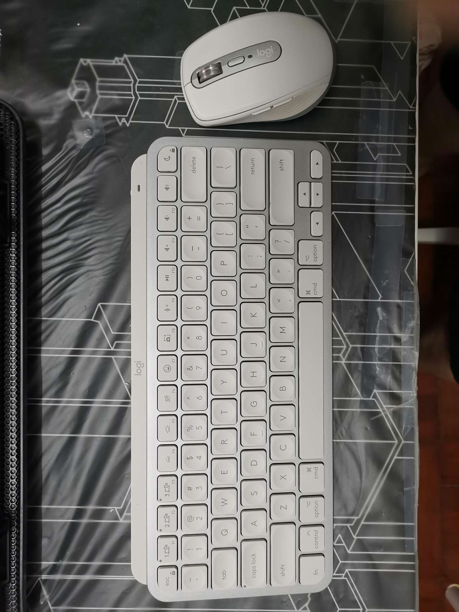 Logitech MX KEYS Mini For Mac 智能無線鍵盤.jpg