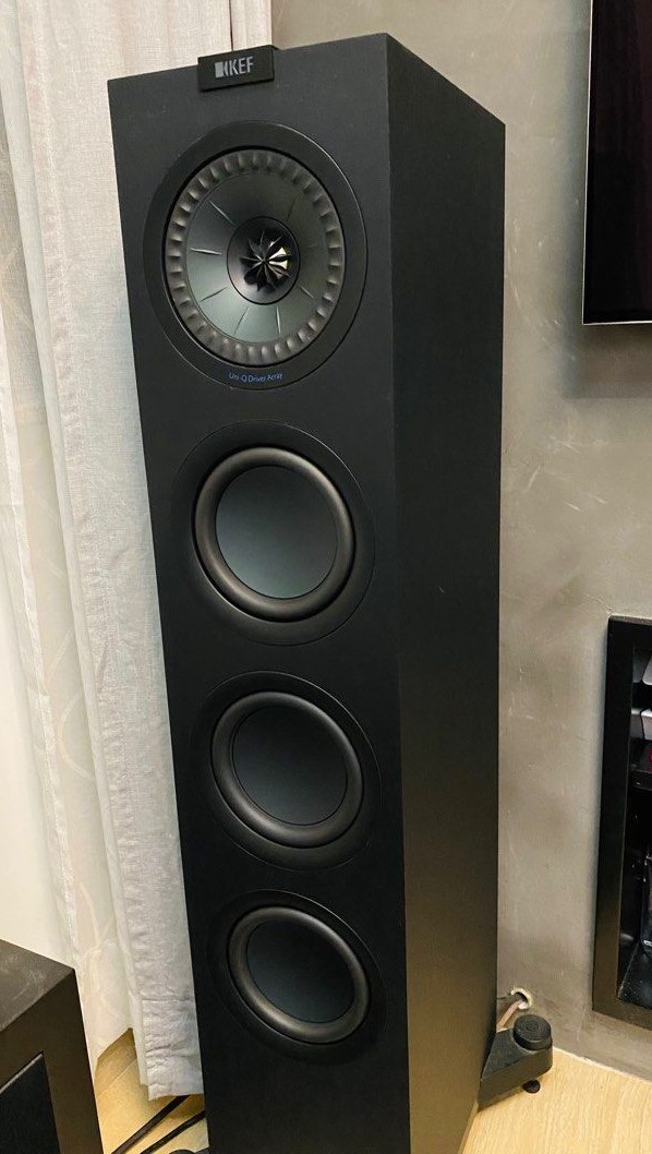 kef_q550__floorstanding_speake_1728398274_21184593_progressive.jpg