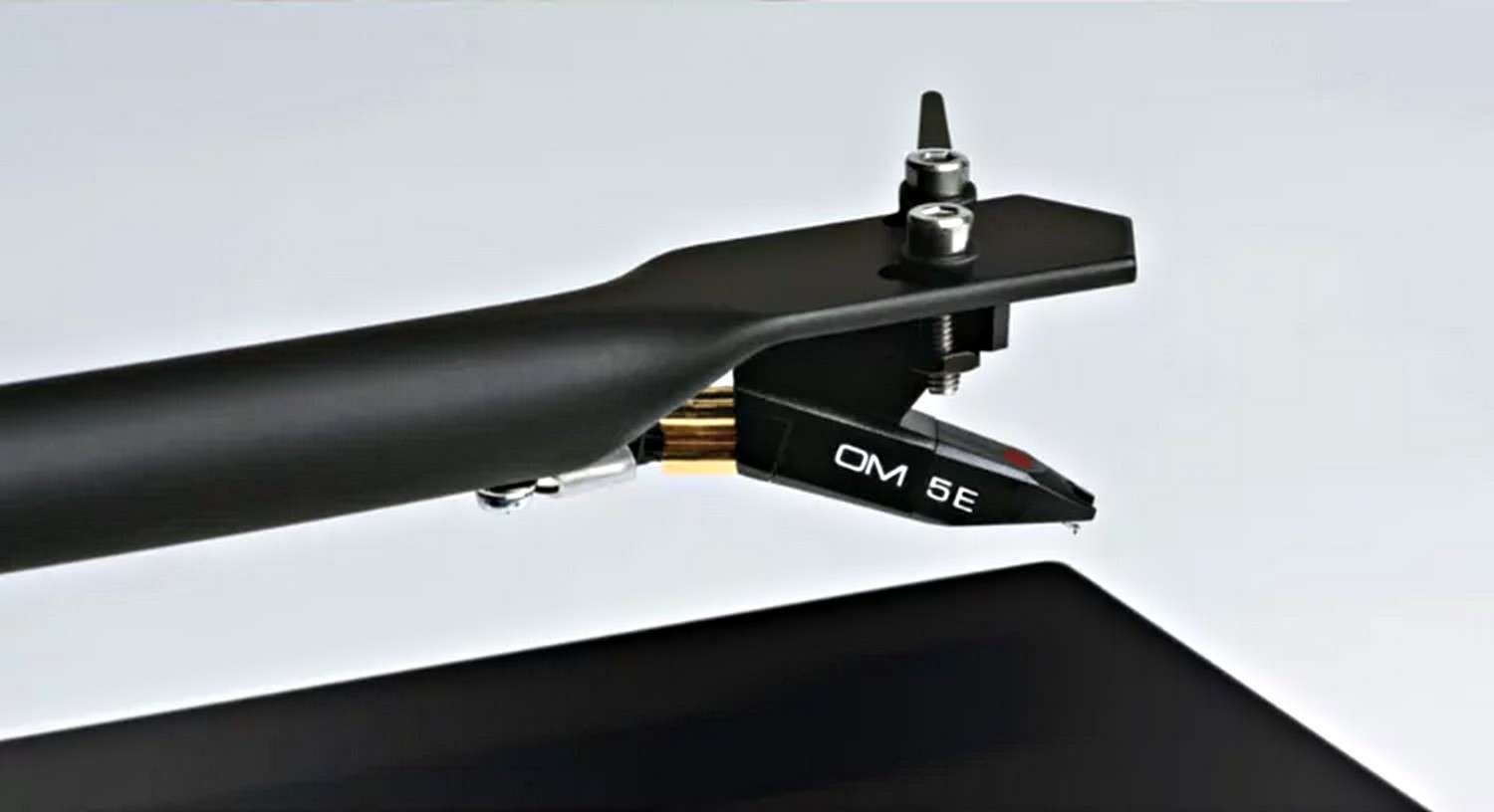 Pro-Ject T1 BT OM 5E.jpg