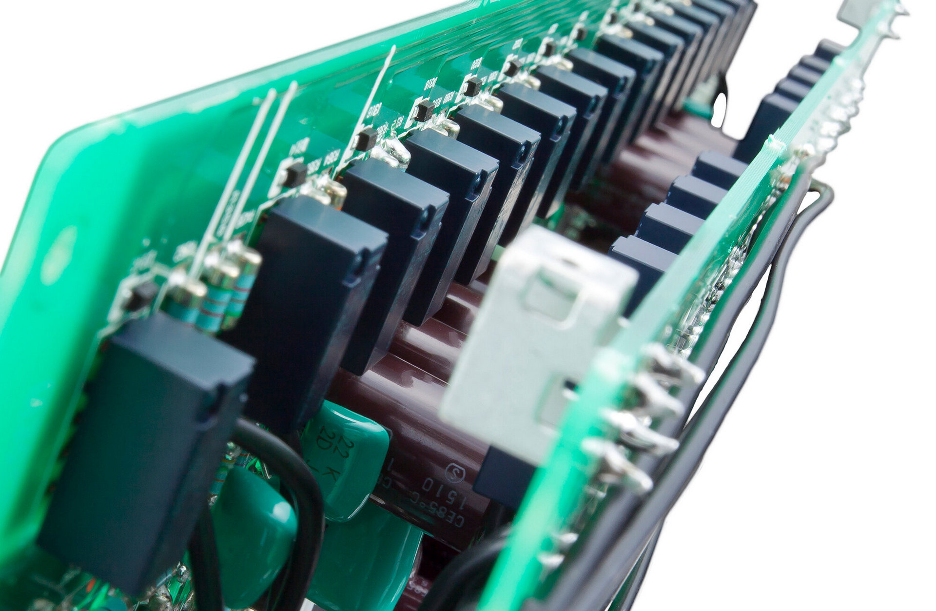 Soulnote A-1_Relay-switching-balanced-attenuator.jpg