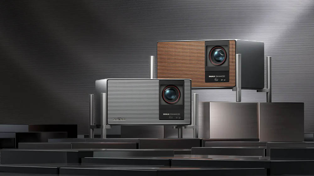 TITAN_Noir_Max_exhibits_1 copy9.jpg