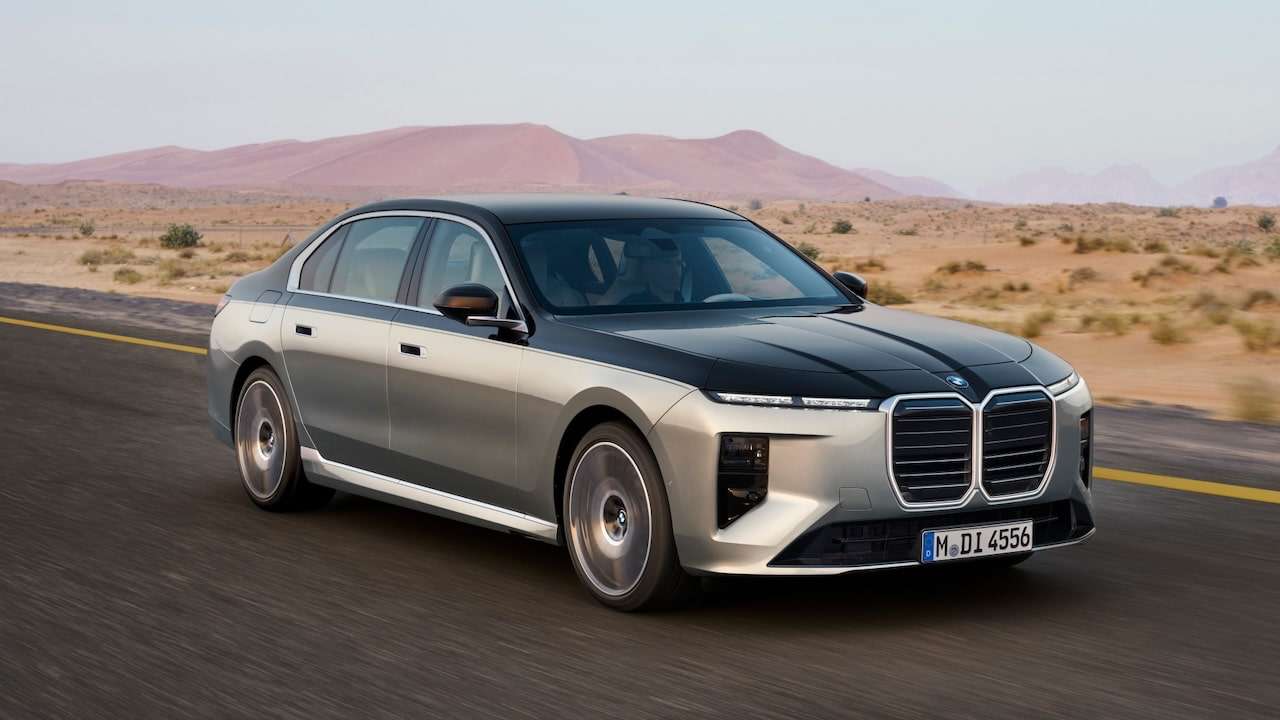 bmw-i7-60-xdrive-front-exterior.jpg