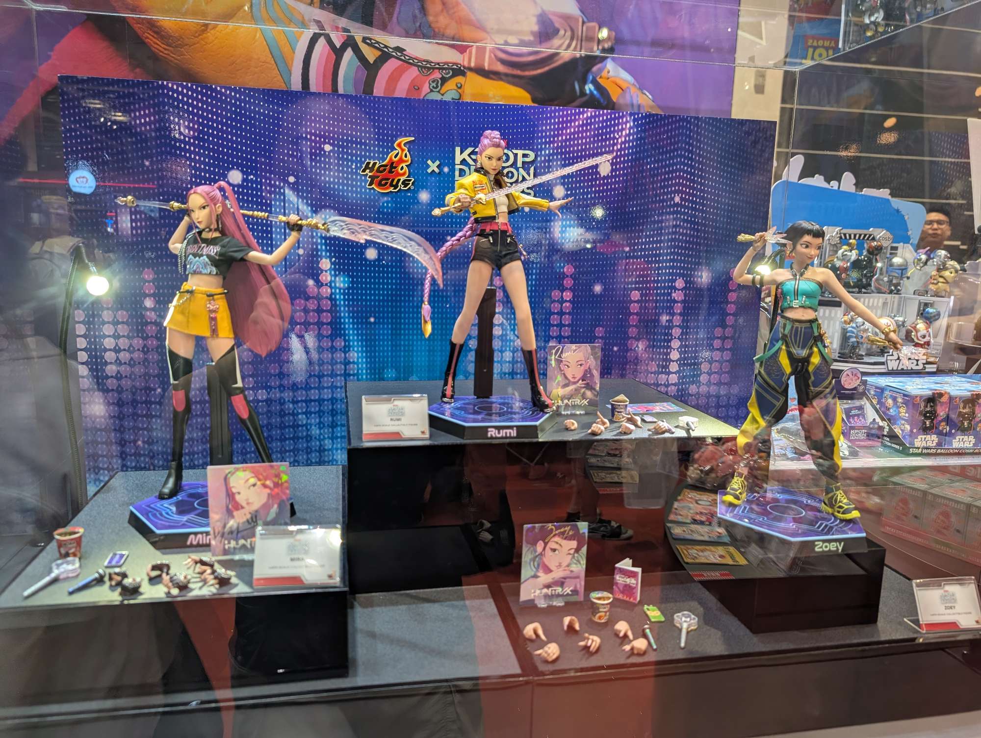HotToys09.jpg