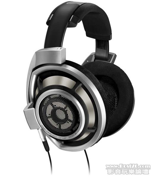 SennheiserHD800_headPhones.jpg