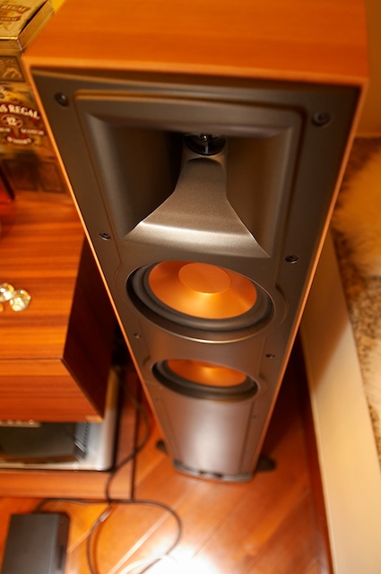 舊 － 前置 Klipsch RF15