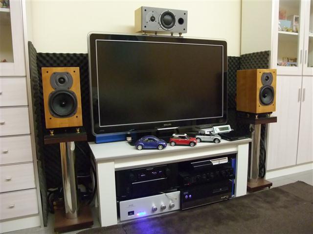 Dyna + Quad  + Audiolab (Small).JPG