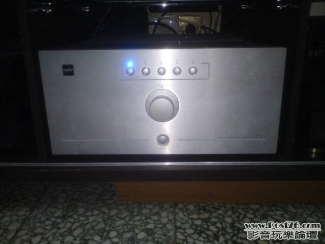 V8I AMP