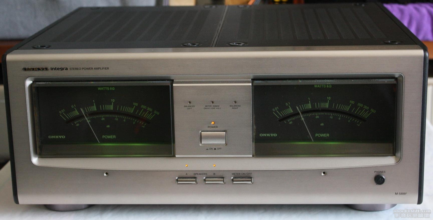 ONKYO M-588   