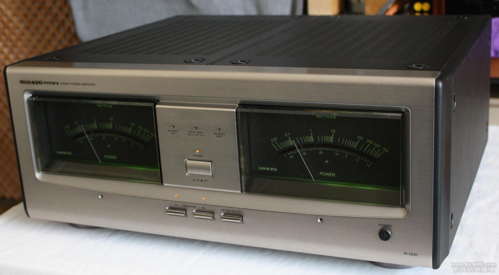 ONKYO M-588   