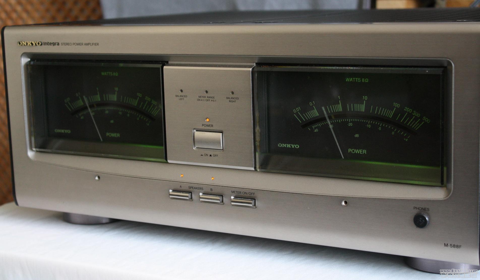 ONKYO M-588   