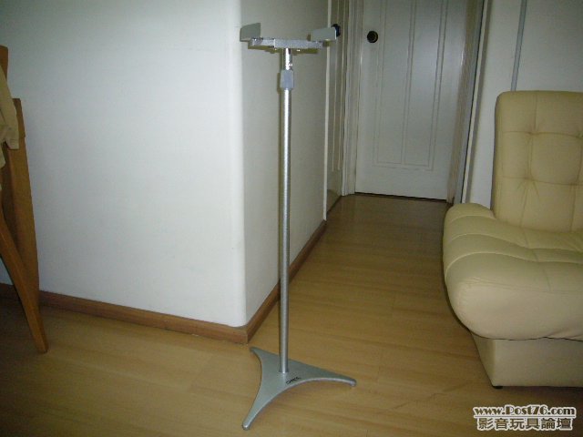002.JPG