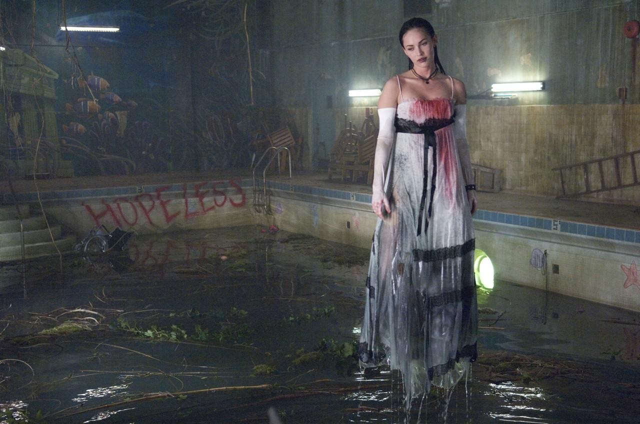 jennifersbody_13.jpg