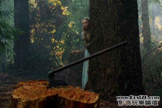 redridinghood_3.jpg