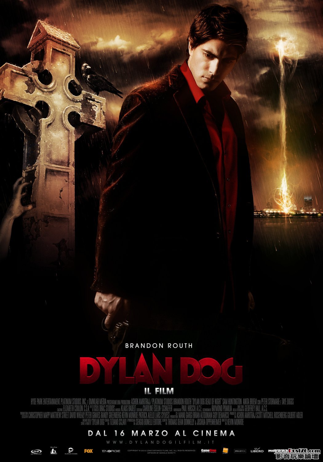 dylan_dog_dead_of_night_ver3_xlg.jpg