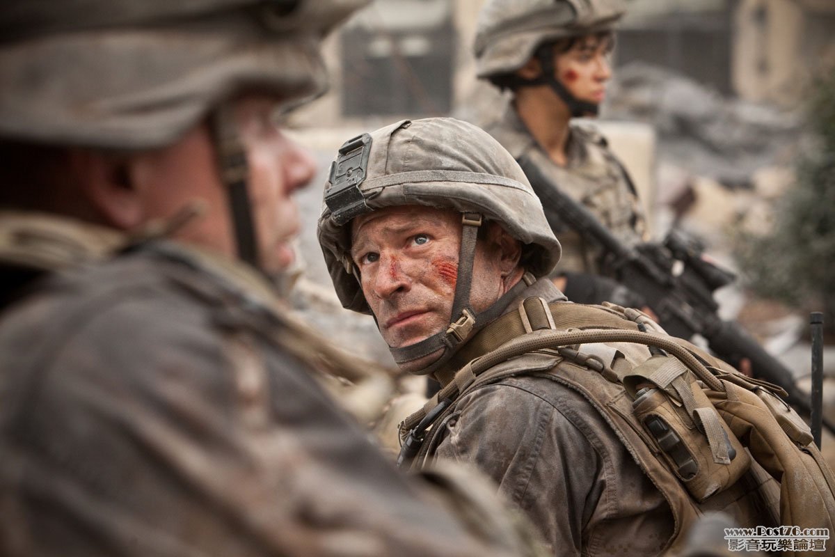 battlelosangeles_2-1.jpg