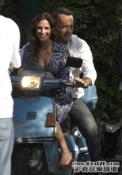 Larry Crowne_23.jpg