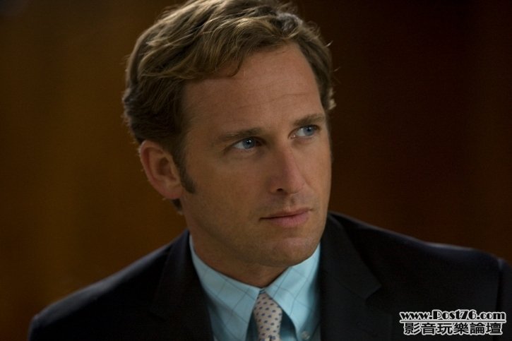 Lincoln Lawyer-Ted Minton.jpg