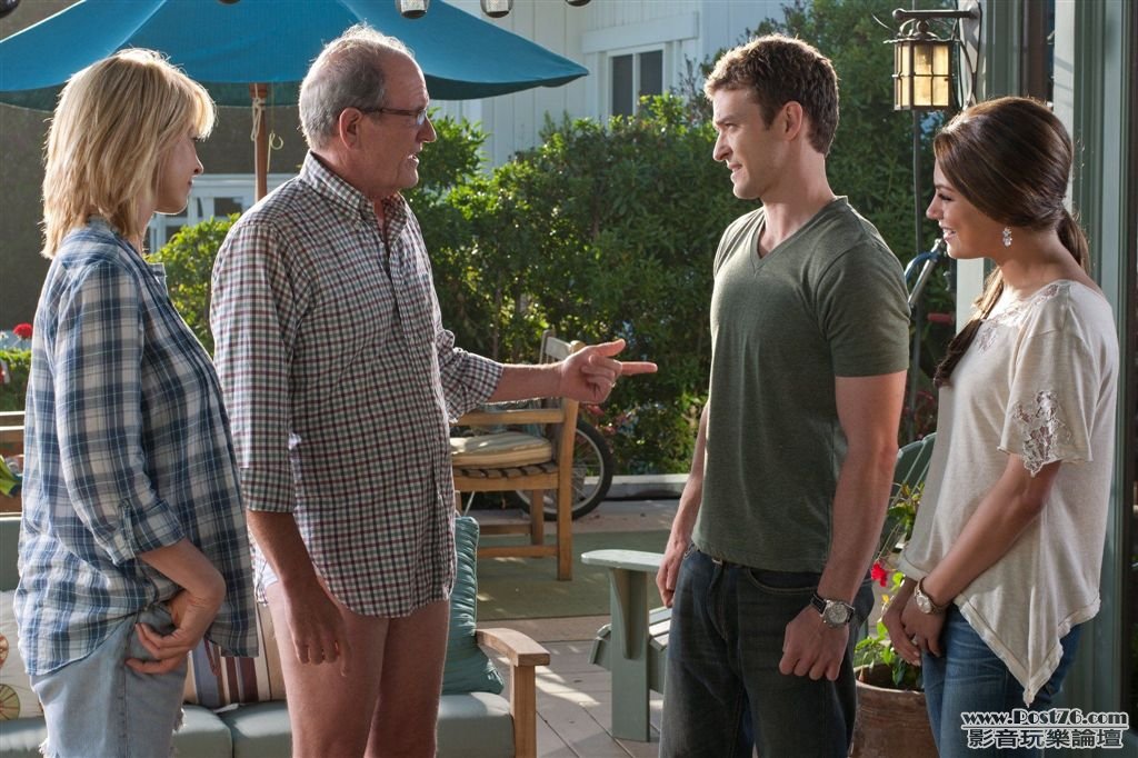 Friends with Benefits 22.jpg