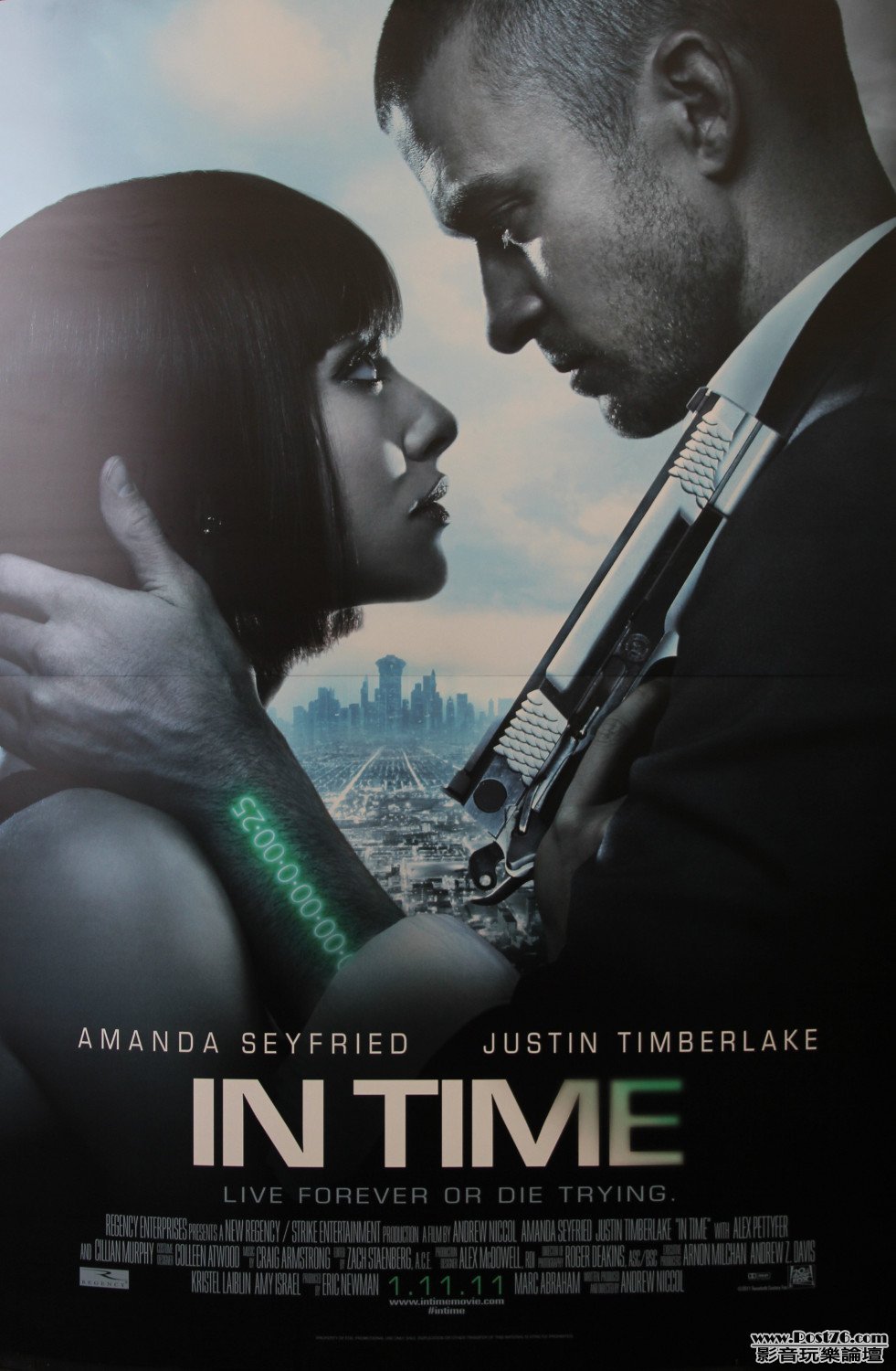 in_time_ver4_xlg.jpg