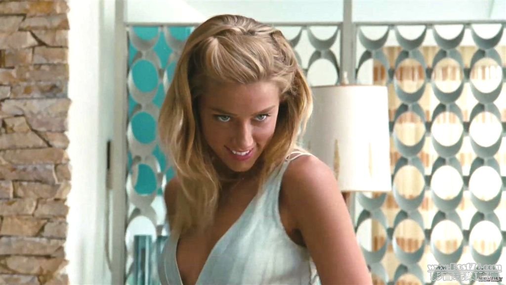The Rum Diary 1.jpg