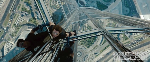 Tom Cruise MI4 (1).jpg