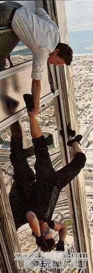 mission-impossible-4-jeremy-renner-tom-cruise.jpg