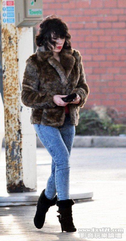Under the Skin S1.jpg