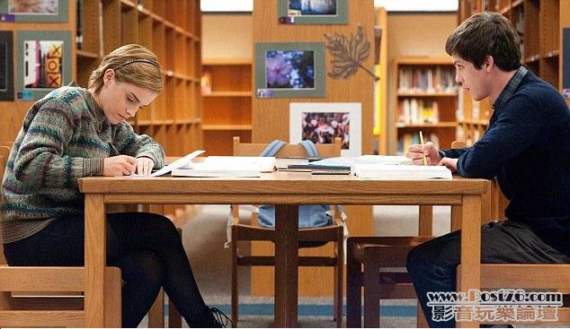 The Perks Of Being A Wallflower Emma Watson.jpg
