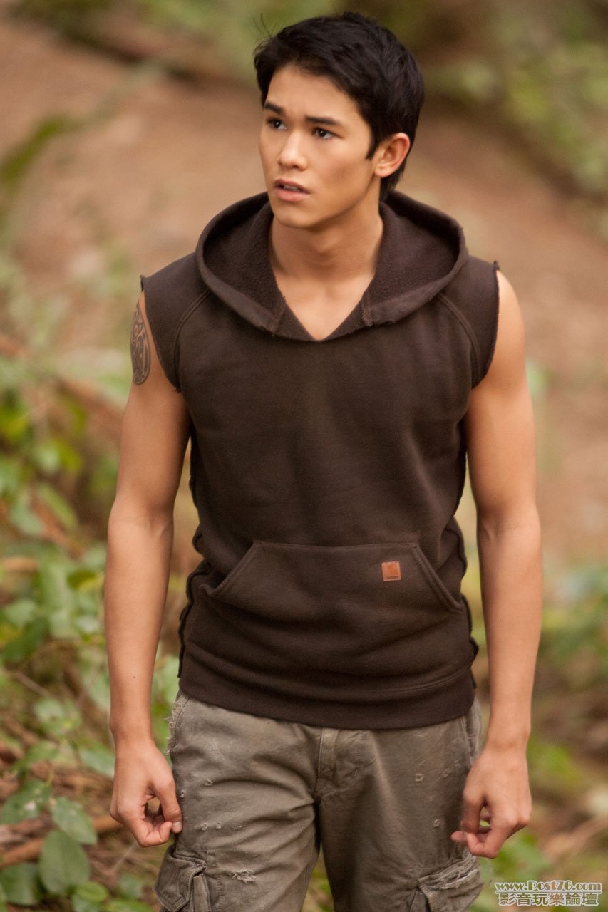 Breaking Dawn Stills 2.jpg