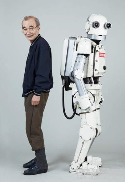 Robo_G_00.jpg
