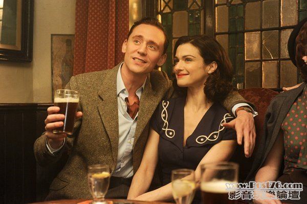 The Deep Blue Sea 11.jpg